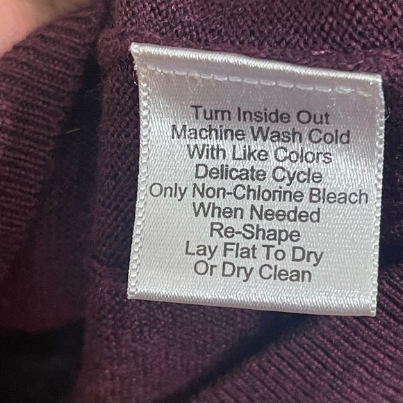 Men’s Joseph Abboud extra fine merino wool sweater. Size XL - Picture 7 of 9